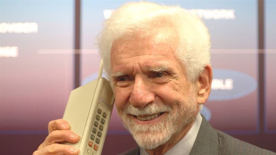 Martin Cooper received a lifetime achievement award at MWC this week to mark 50 years since he made the first phone call on Sixth Avenue.