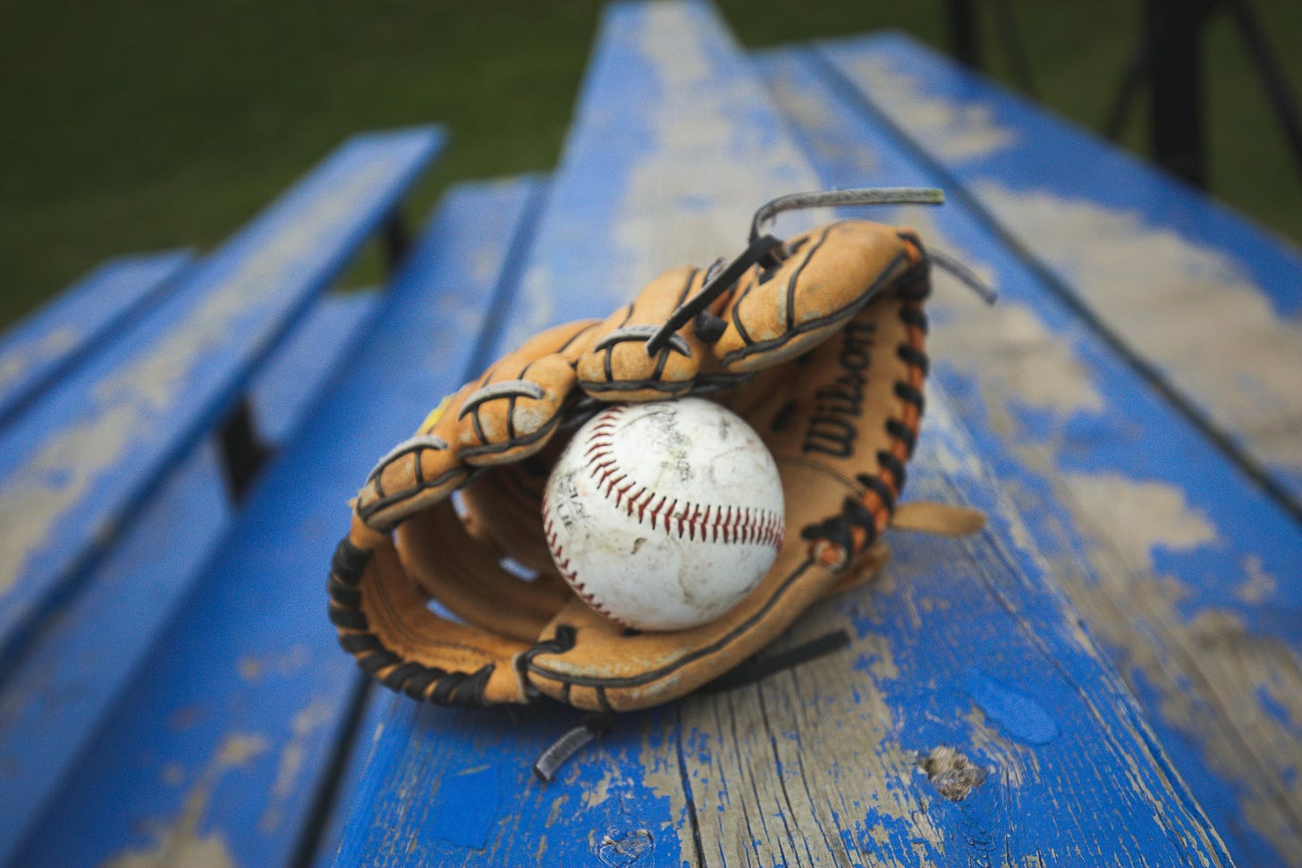 Close-Up Shot of Baseball and Baseball Glove · Free Stock Photo