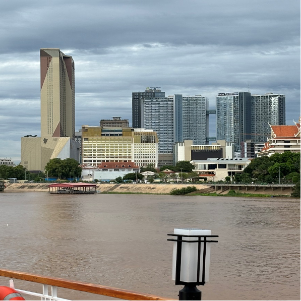 A city skyline with tall buildings in the background
Description automatically generated A city skyline with tall buildings in the background
Description automatically generated