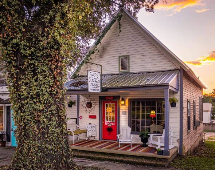Shop in Marianna