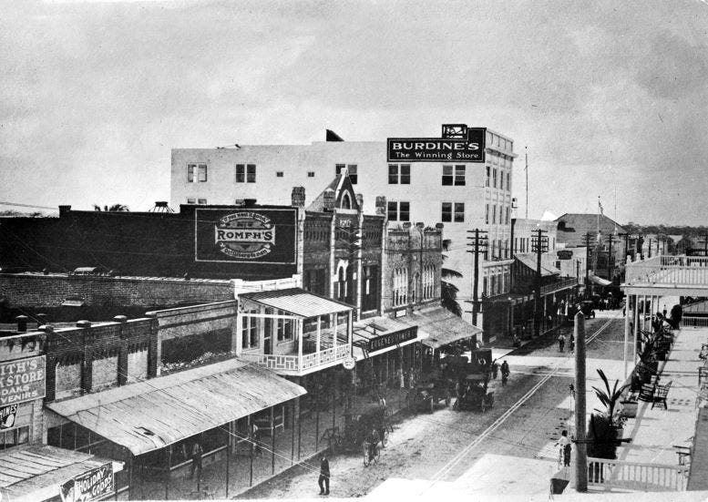  Burdines on Twelfth (Flagler) Street in the early 1910s. 