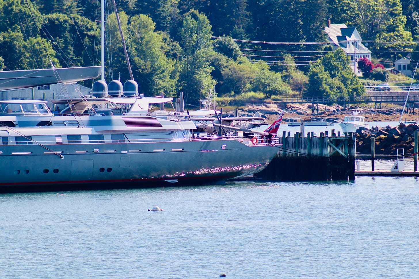 largest single mast sailboat in the world seattle