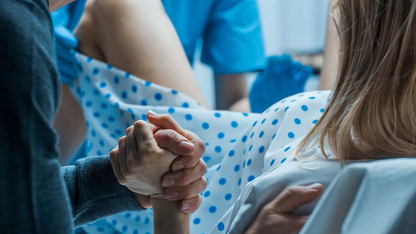 10 Labor and Delivery Support Tips for Partners
