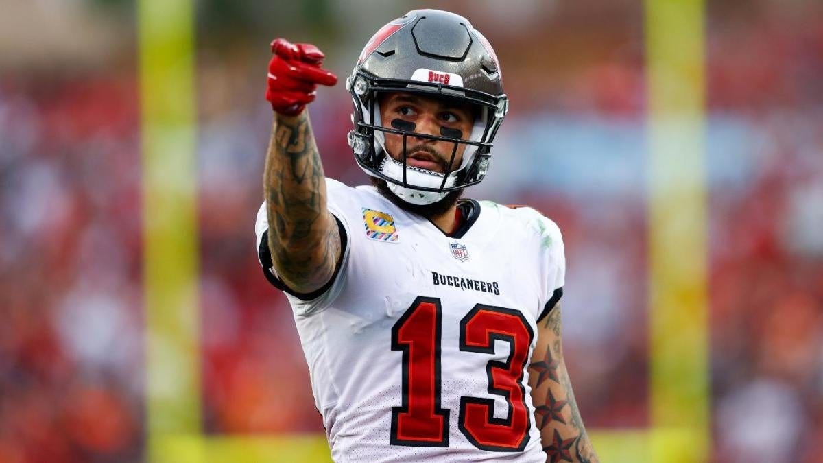 Mike Evans contract: Buccaneers not offering four-time Pro Bowl WR a new  deal, plan to keep him for 2023 - CBSSports.com