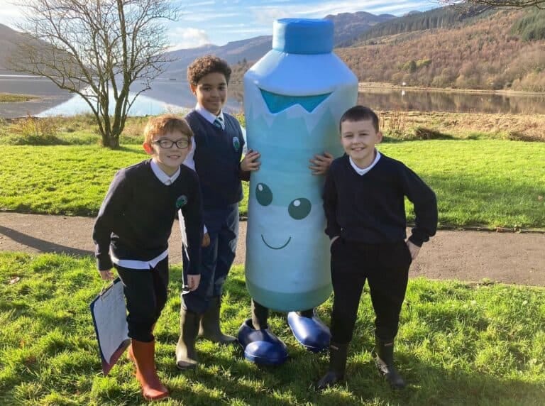 Photo: Arrochar PS pupils took part in a litter pick as part of the Live Lesson. Source: The Lochside Press
