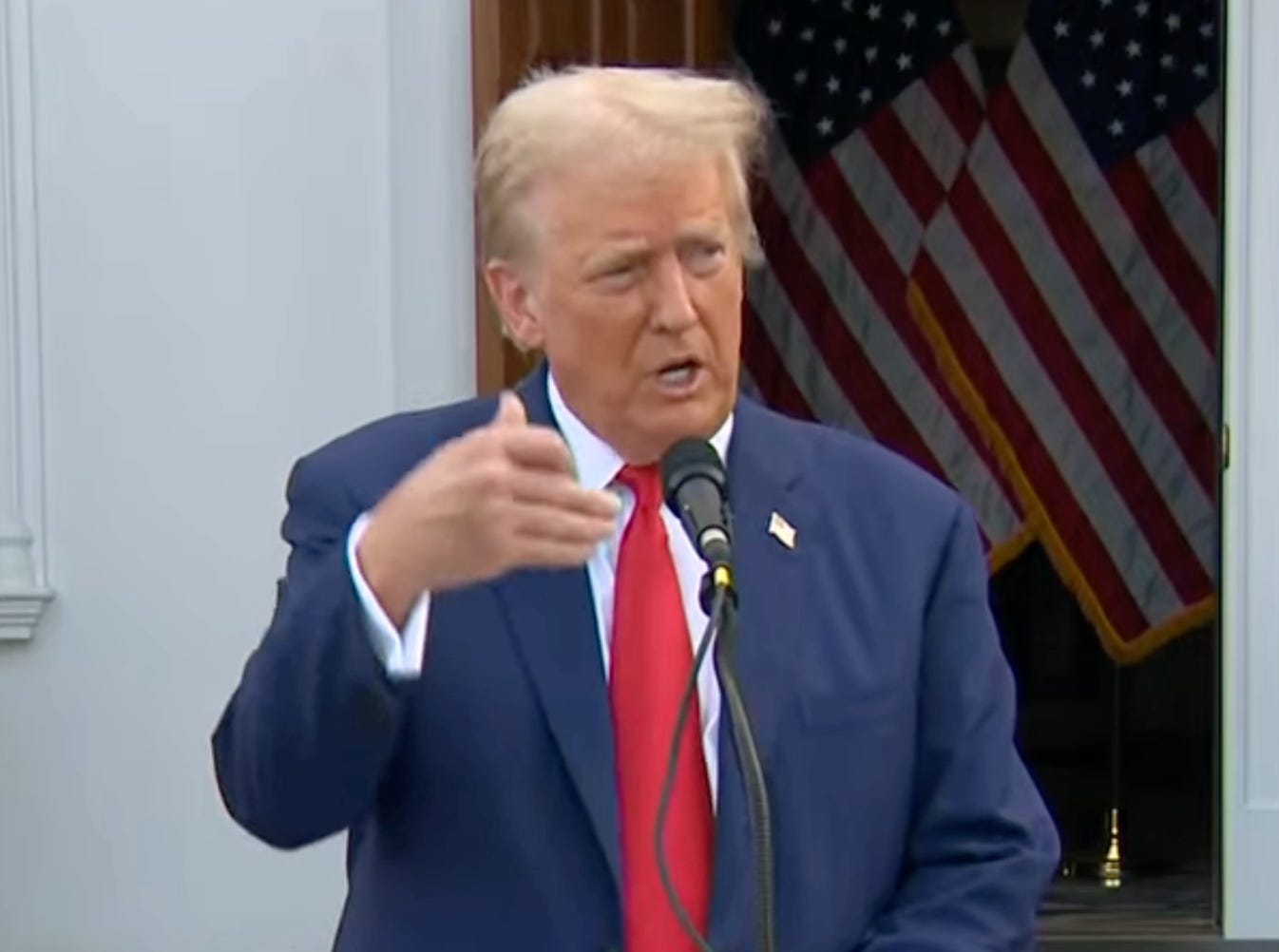 Body Language and Behavior Analysis No. 4760 Donald Trump's re Nikki