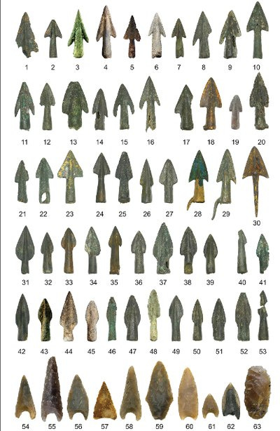 Pontes de flèche en bronze et en silex