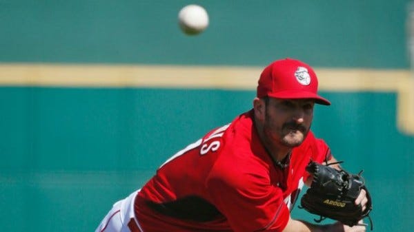 jason marquis hot pitcher for cincinnati reds 2015