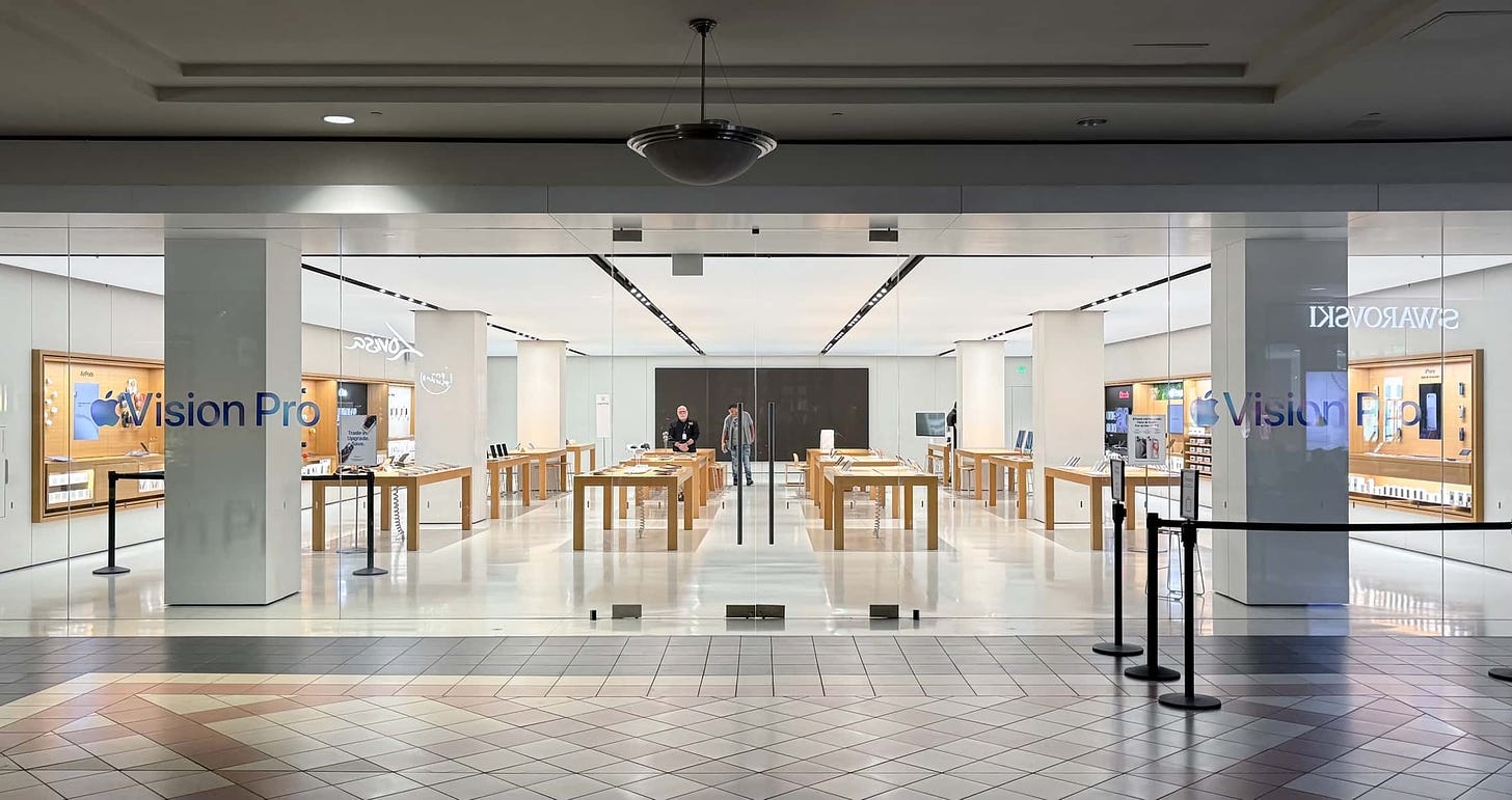 Apple Mayfair before opening.