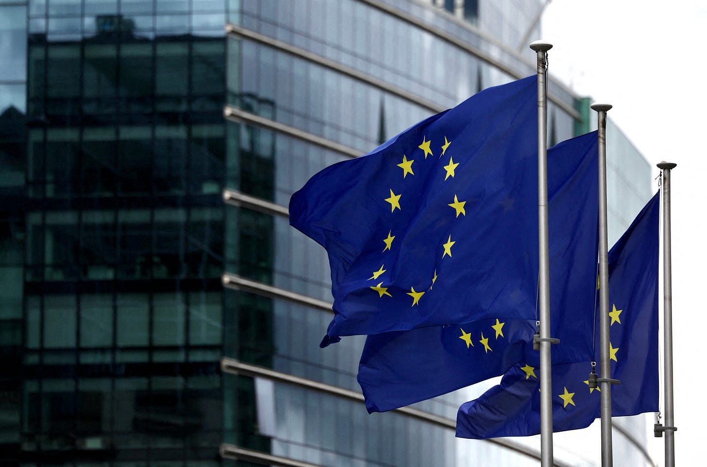 Main changes to EU set-up needed for acceptance of new members | Reuters