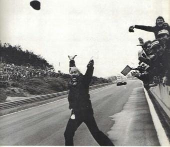 Classic Formula 1 on Twitter: "#F1Personalities - Colin Chapman, throwing  his hat in the air after his Lotus claims victory. A true F1 legend!  http://t.co/oLkX7Ss1BO" / Twitter