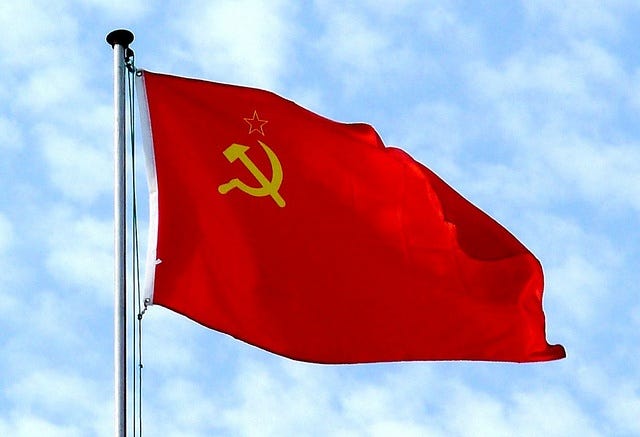 Flags of the World: The Soviet Flag - Koryo Tours