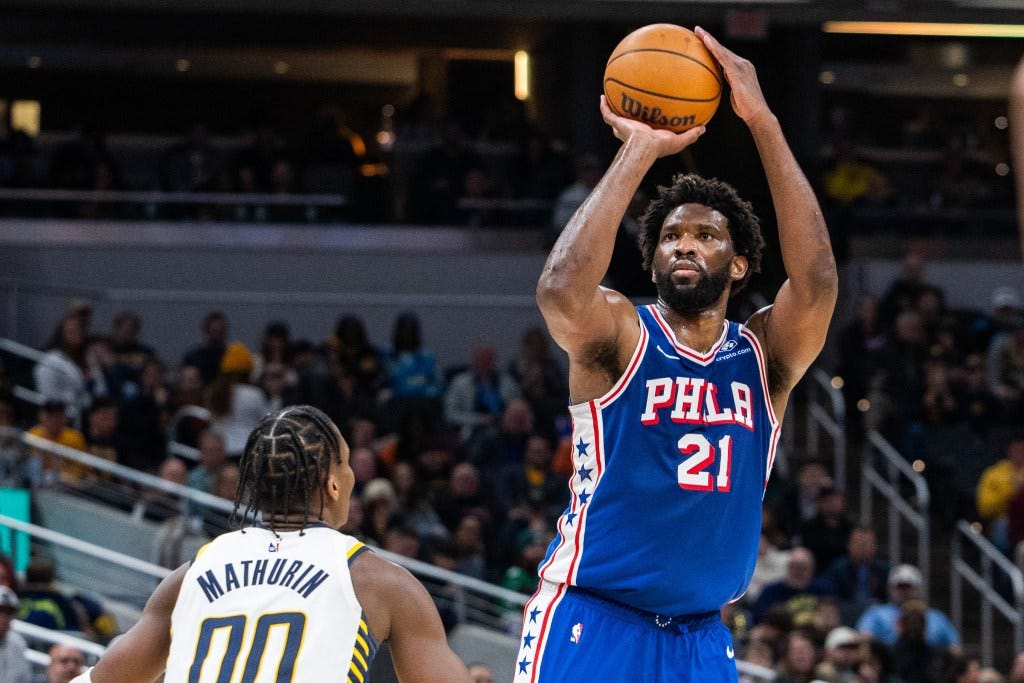 76ers' Joel Embiid having meniscus surgery, miss significant time