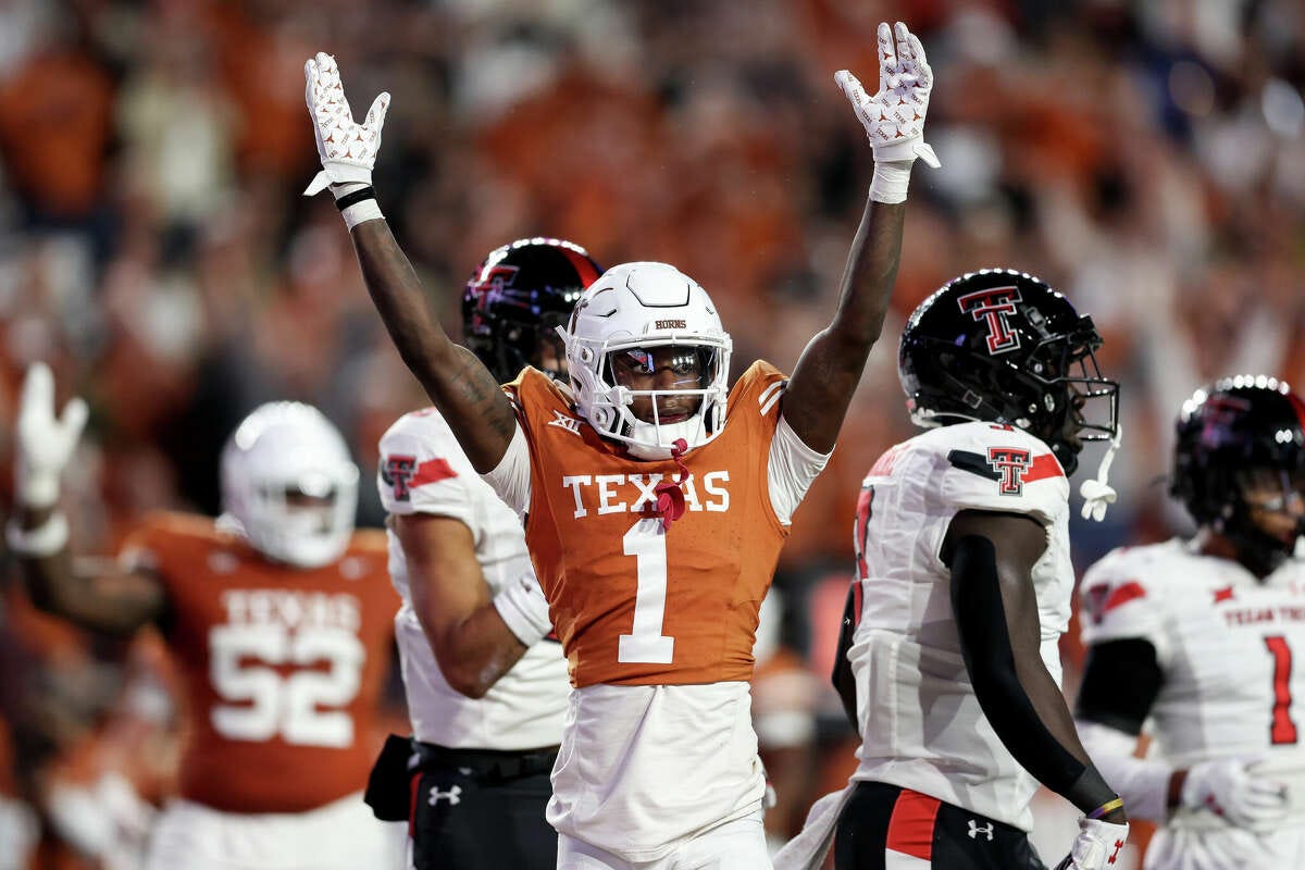 University of Texas: 'Embrace the hate' on way to Big 12 title game