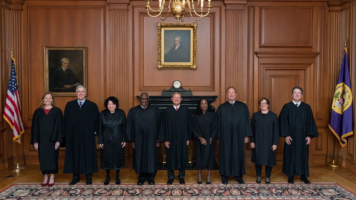 Trump's SCOTUS Appeal: A Crucial Moment For American Democracy