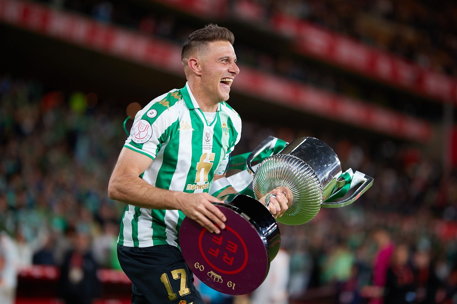 Real Betis' Joaquin reveals what the King of Spain told him as he collected  the Copa del Rey - Football España