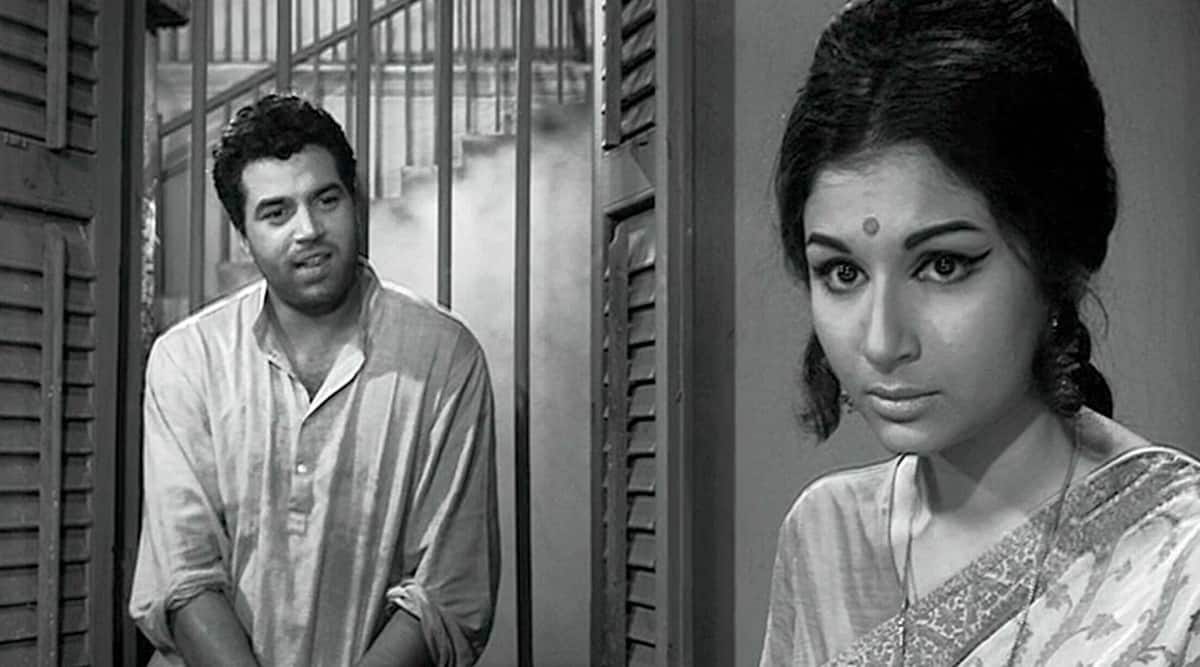 Hrishikesh Mukherjee's Anupama: Untangling the complicated web of a  father-daughter story | Bollywood News - The Indian Express
