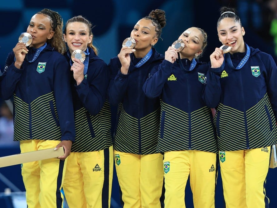 Olimpíadas de Paris-2024: Ginástica artística do Brasil conquista bronze  inédito por equipes