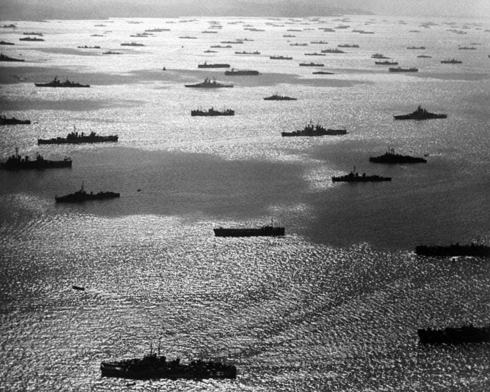 The U.S. Pacific fleet getting ready for battle during the Marshall Islands  Campaign, 1944. : r/navy