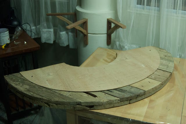 How to make Reclaimed wood cable reel table