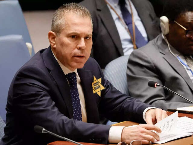 yellow star: Israel envoy Gilad Erdan wears yellow star at UN - The  Economic Times