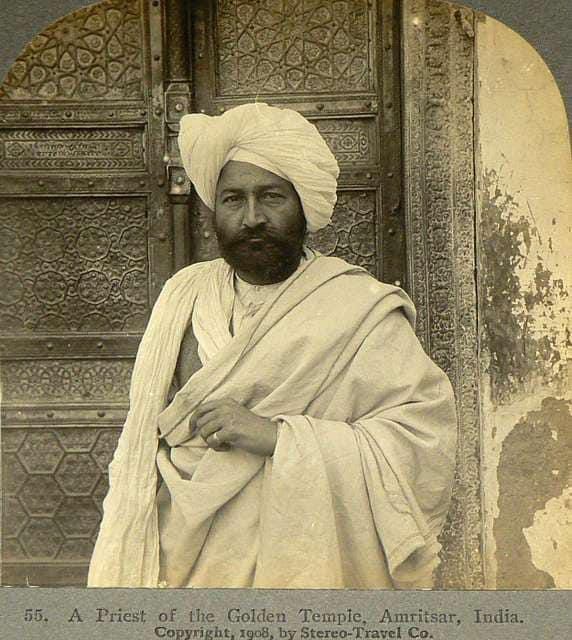 Giani of Harmandir sahib, 1908. : r/Sikh