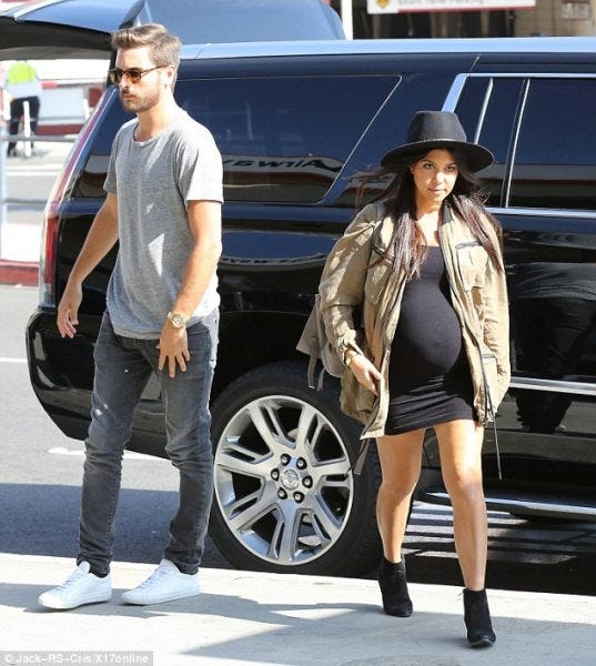 kourtney kardashian pregnant with scott disick