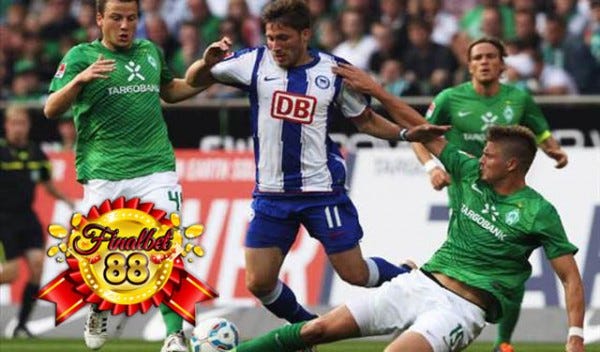 werder bremen vs berline german soccer 2015 images