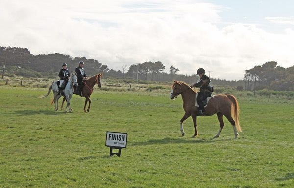 Lyn and Reniah about to set off.