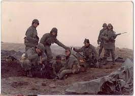 Soldados argentinos tomando mate 🧉. Guerra de Malvinas 1982 #malvinas  #malvinasargentinas | Instagram