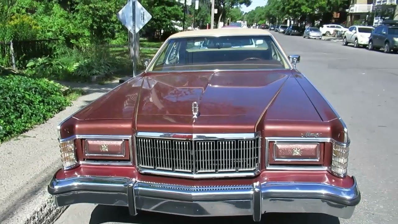 BEAUTIFUL '75 MERCURY GRAND MARQUIS BROUGHAM IN GRANBY QC & SEEN IN  MONTREAL - YouTube