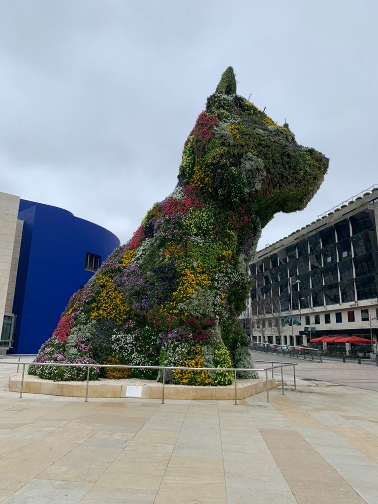 The Puppy flower sculpture outside of the Guggenheim entrance