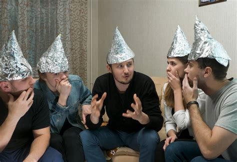 What kind of Tin Foil Hats Are Worn by People