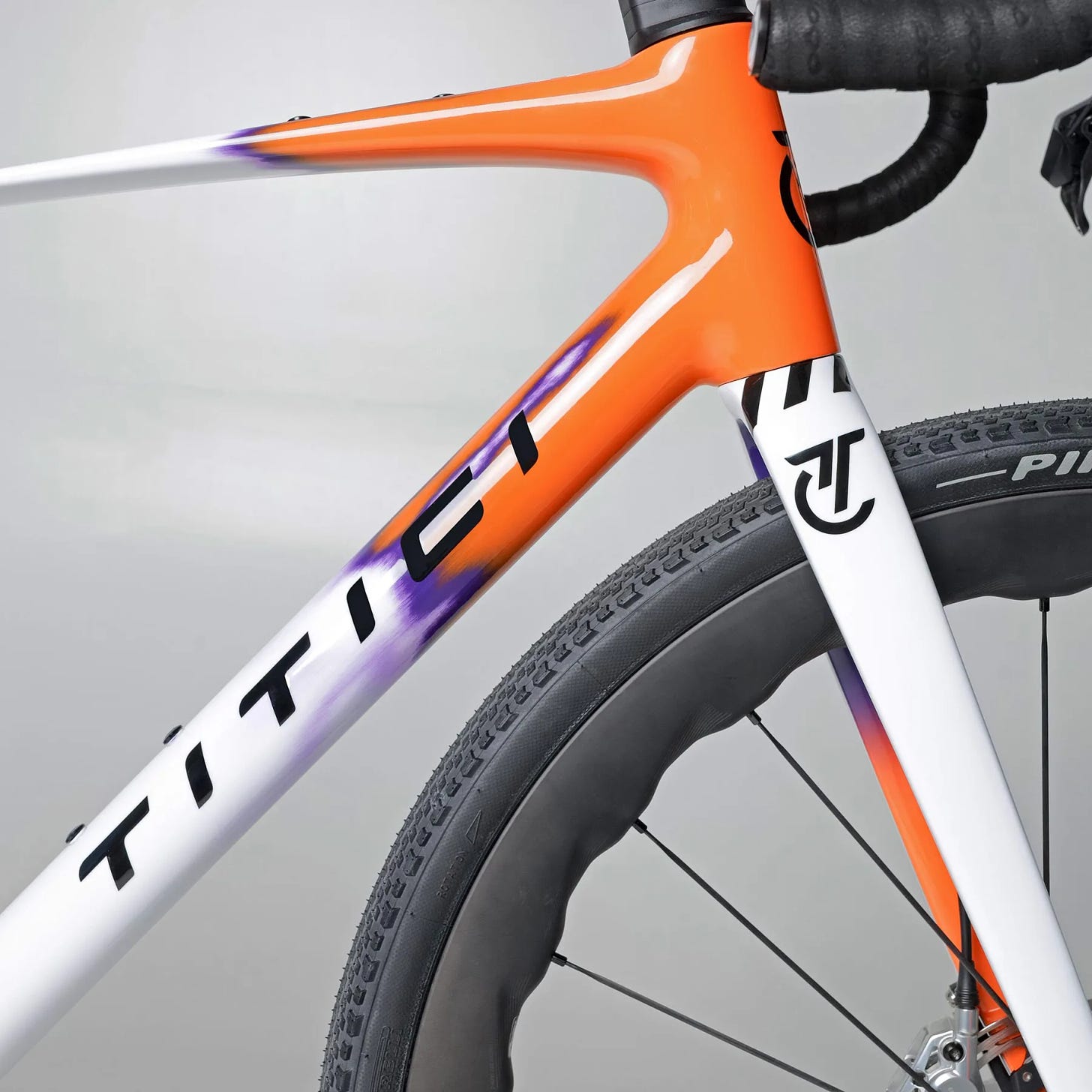 2024 Titici Relli Pro lightweight custom Italian carbon gravel race bike, headtube detail