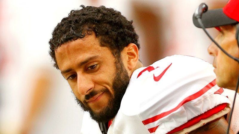 colin kaepernick stirs up more with socks