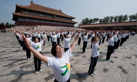 A mass calisthenics event in Tai temple square, Beijing