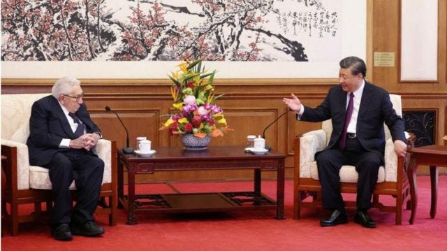 China: la sorpresiva reunión en Pekín del presidente Xi Jinping con Henry  Kissinger, el exsecretario de Estado de EE.UU. de 100 años - BBC News Mundo