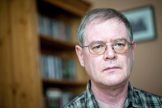 CJ Sansom death: Author who created Matthew Shardlake dies aged 71 | The  Independent