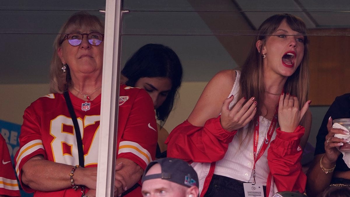 Taylor Swift spotted at Chiefs game amid Travis Kelce romance rumors
