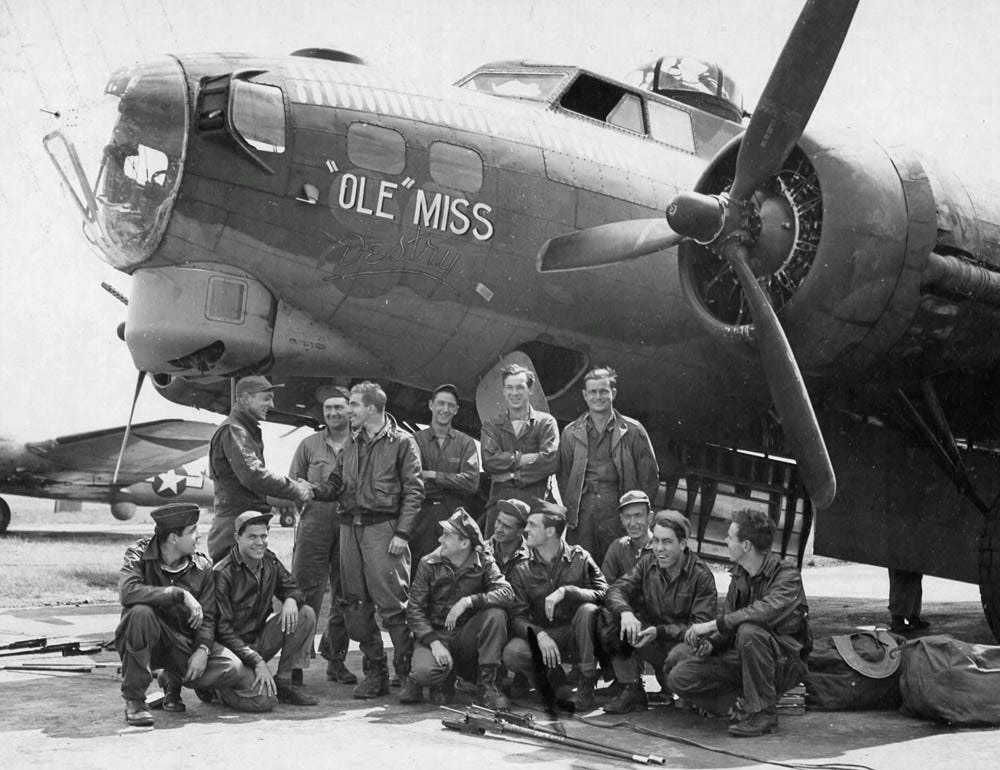 B-17 Ole Miss Destry – WW2 Images