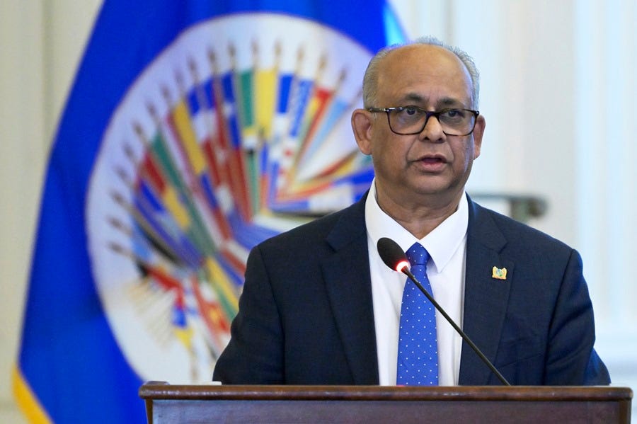 El ministro de Exteriores de Surinam, Albert Ramdin, candidato a secretario general de la Organización de los Estados Americanos (OEA), el 10 de febrero de 2025. EFE/Lenin Nolly