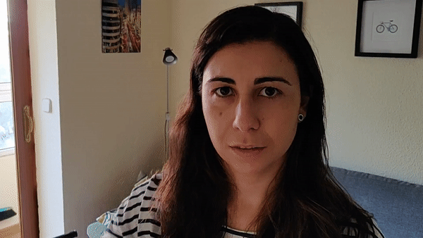 gif chus pensando