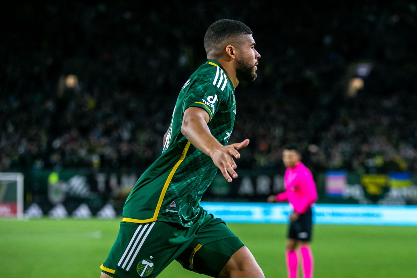Stepping into leadership role for Portland Timbers, Zac McGraw embraces the  pressure - oregonlive.com