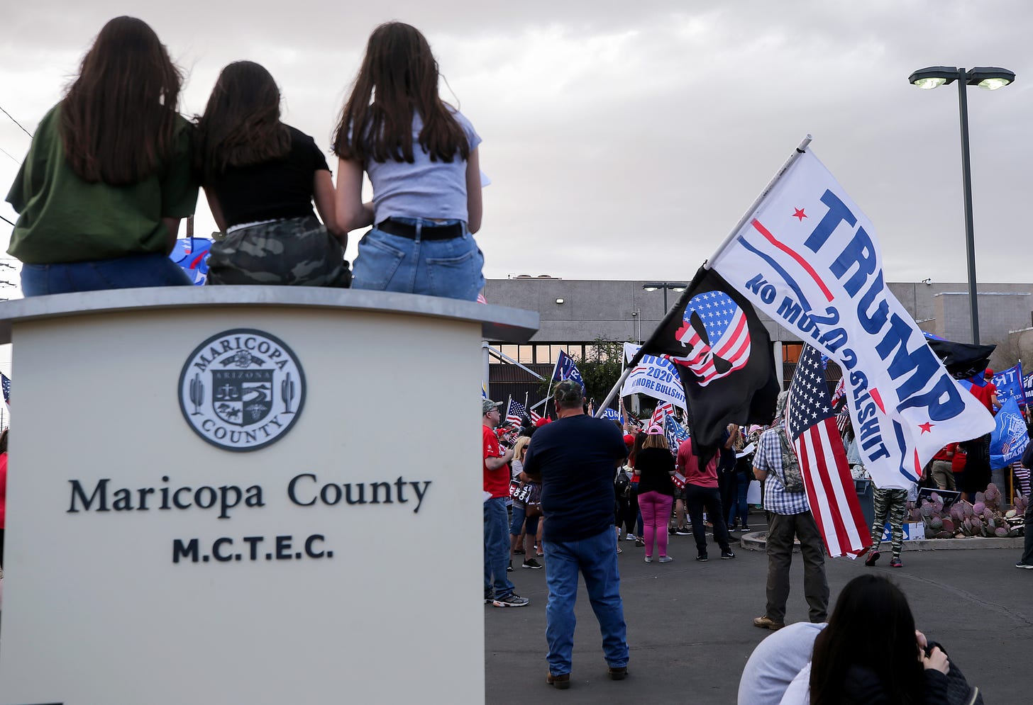Supporters of Donald Trump demonstrate in front of the Maricopa County Elections Department office on November 7, 2020 in Phoenix, Arizona. (Photo by Mario Tama/Getty Images)