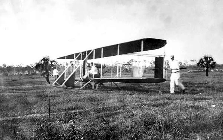 Howard Gill Aircraft in 1911 during Miami’s 15th Birthday Celebration.