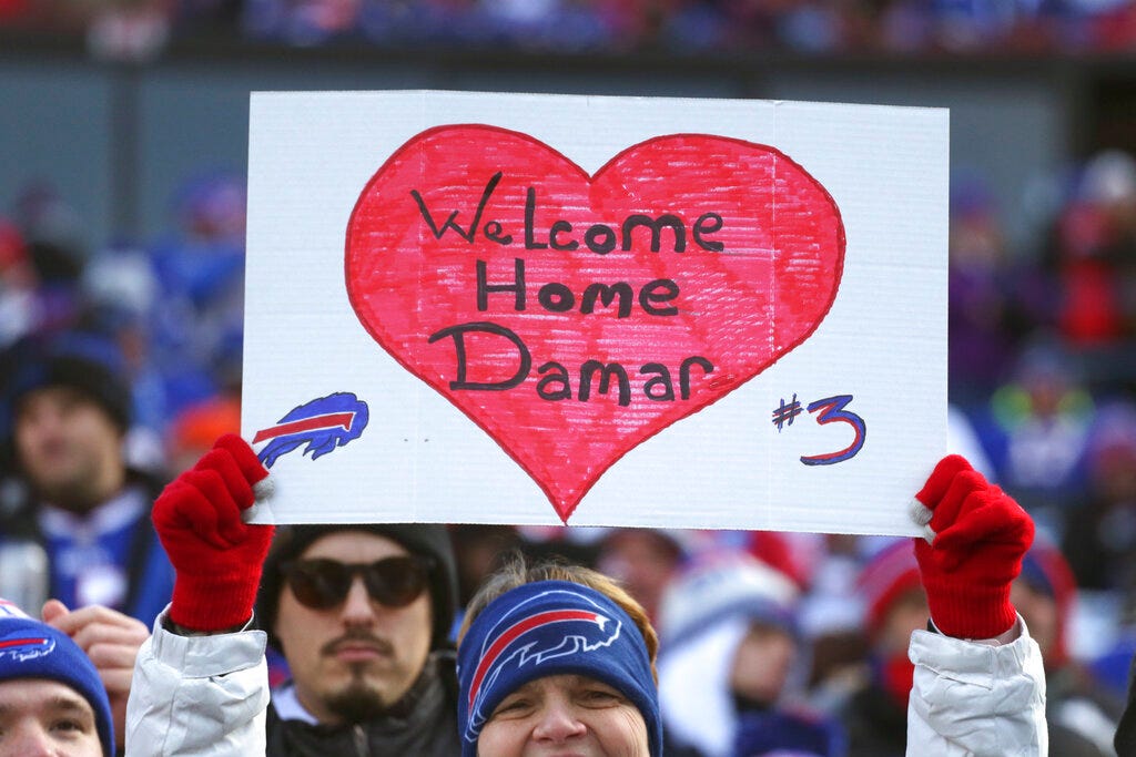 Damar Hamlin attends first game since cardiac arrest, speaks to teammates:  Buffalo Bills | KTSM 9 News