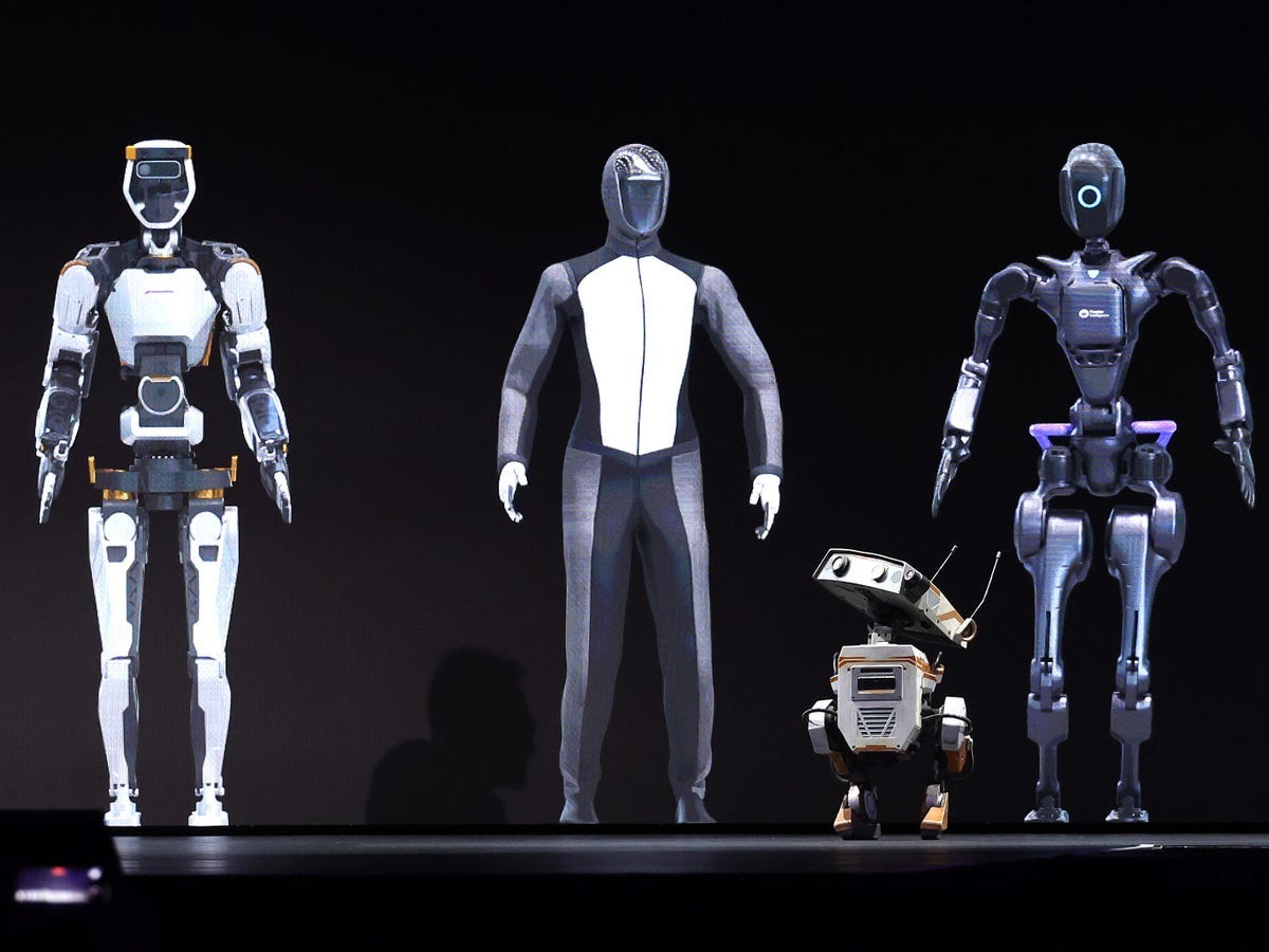 Nvidia Boss Appeared Onstage With a Squad of 9 Humanoid Bots - Business  Insider