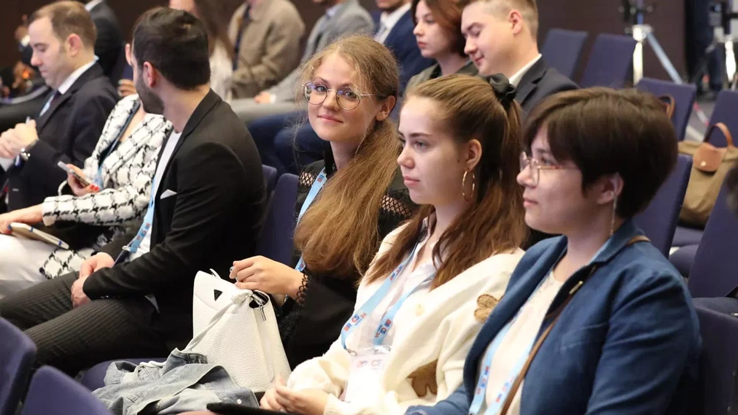 Participants of BRICS+ Forum of Young Diplomats. - Sputnik International, 1920, 28.08.2024