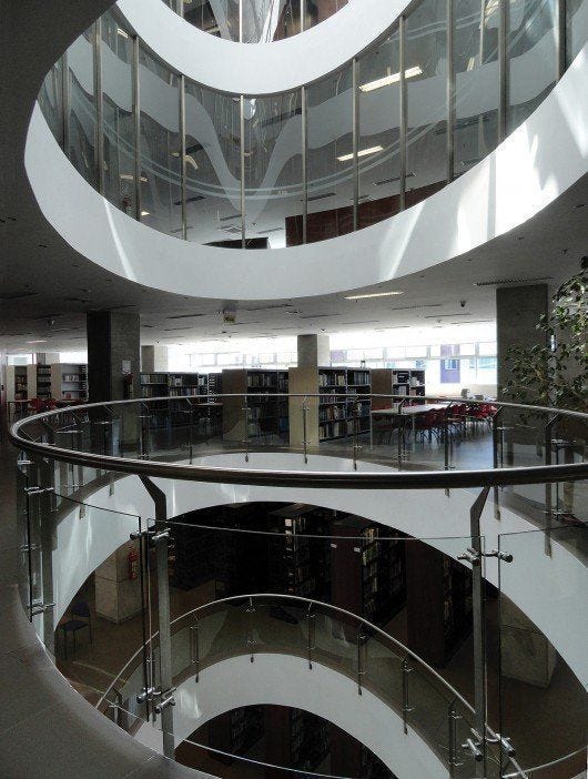 Biblioteca FLACSO Quito – ARQA