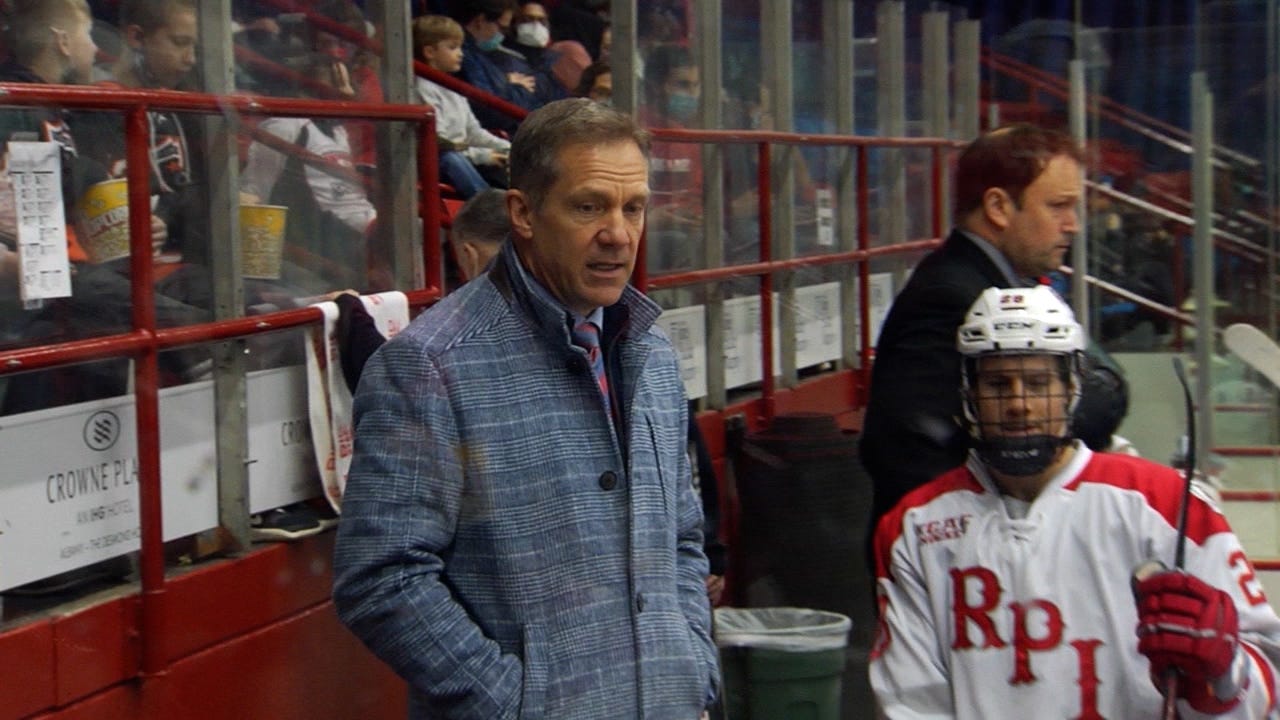 RPI hockey's Dave Smith receives five year contract extension